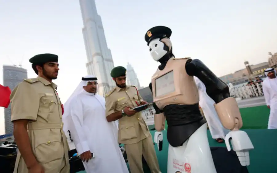 World's First Robot Police Officer Joins Dubai Police Force (See Photos ...